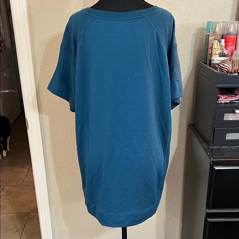 Blue Women's Top - Picture 2 of 3
